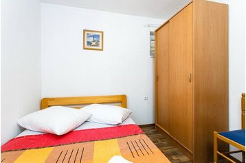 Chorwacja Privát Skrbčići, Zewnątrz